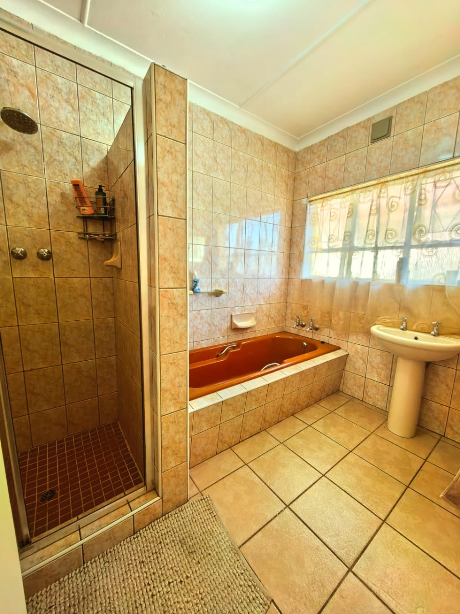 4 Bedroom Property for Sale in Sasolburg Ext 23 Free State